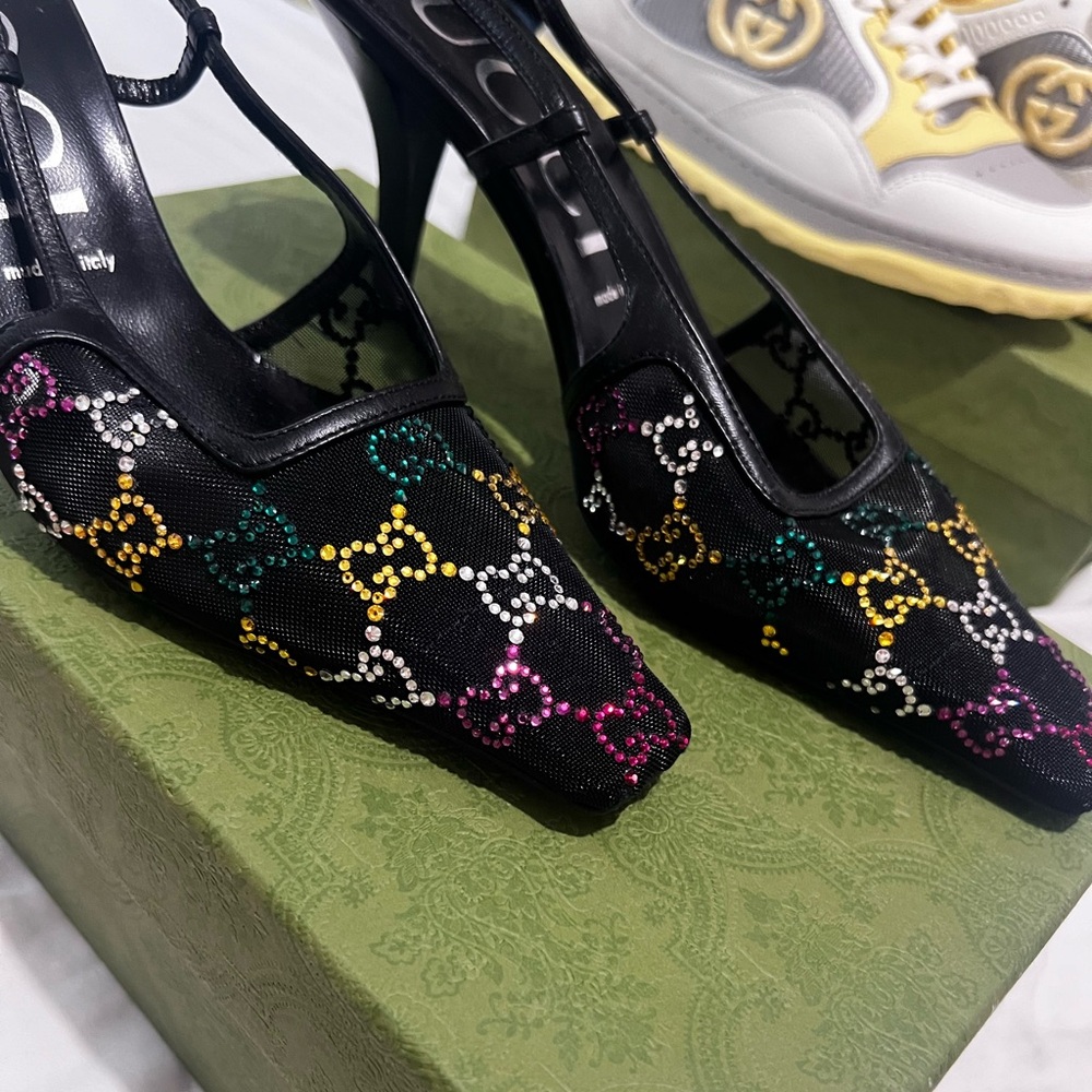 Gucci Women's Black Multicolor GG Embellished Mesh Slingback Pumps
NEVER WORN